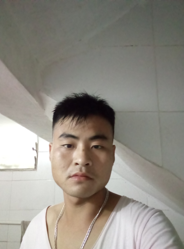 落叶知秋的第一张照片--顺昌相亲网