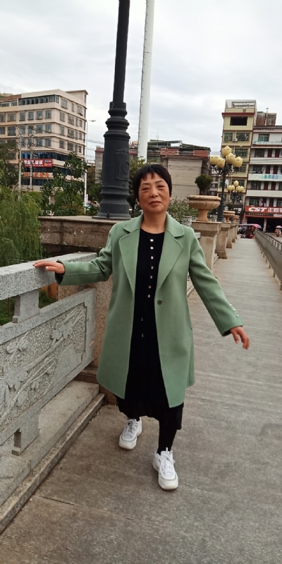小玲的第一张照片--顺昌相亲网