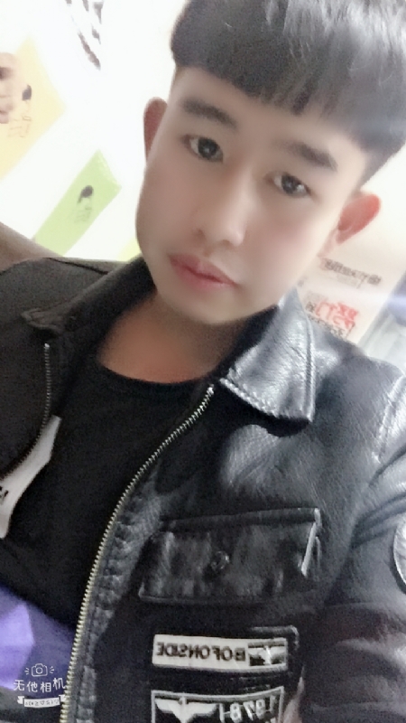 军绿色的第一张照片--顺昌相亲网