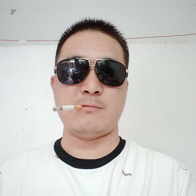 白伟伟的第一张照片--顺昌相亲网