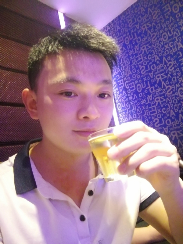 幸福的拥抱的第一张照片--顺昌相亲网