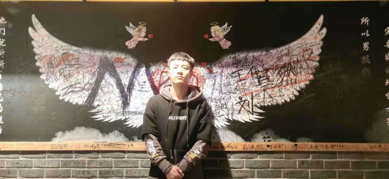 水彩画师的第一张照片--顺昌相亲网