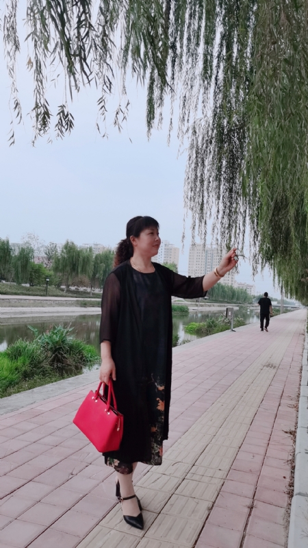 周本玲的第一张照片--顺昌相亲网