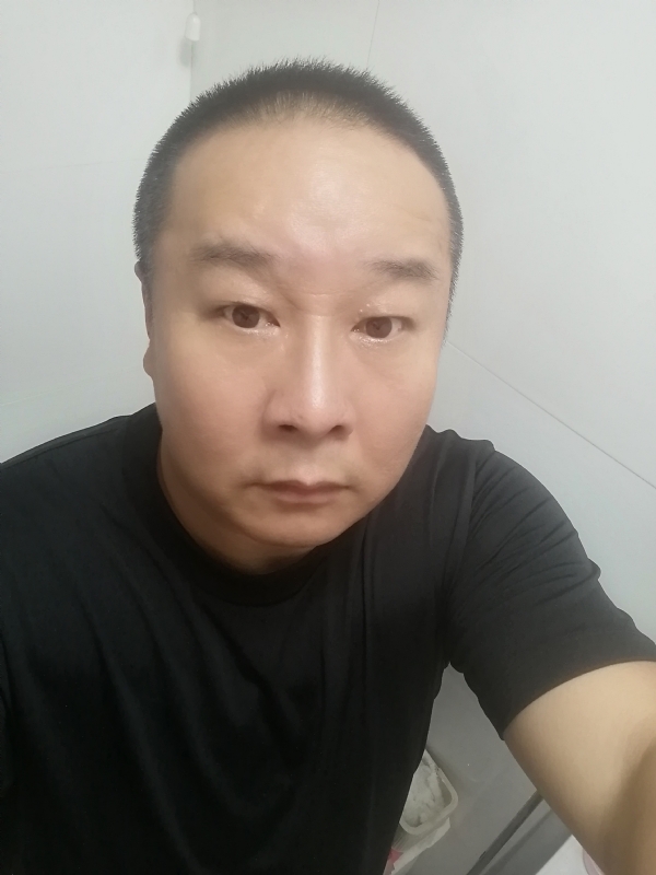 一束光的第一张照片--顺昌相亲网