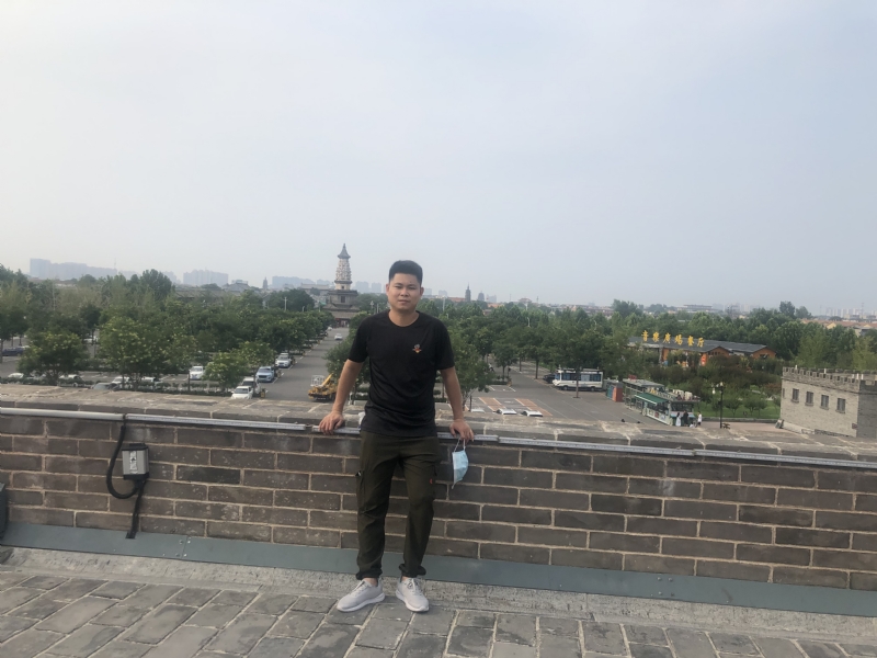 123.向左向右的第一张照片--顺昌相亲网