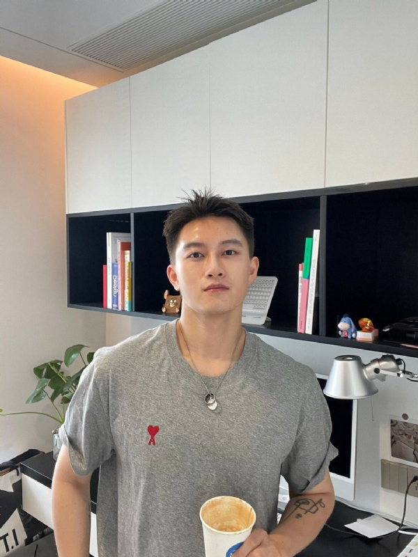 月光之下的第二张照片--顺昌相亲网