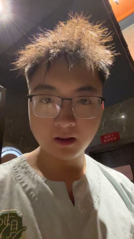 成熟稳重的男士的第一张照片--顺昌相亲网