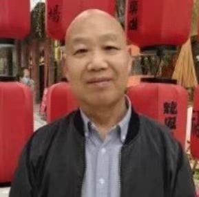 教师作家诗人的第一张照片--顺昌相亲网