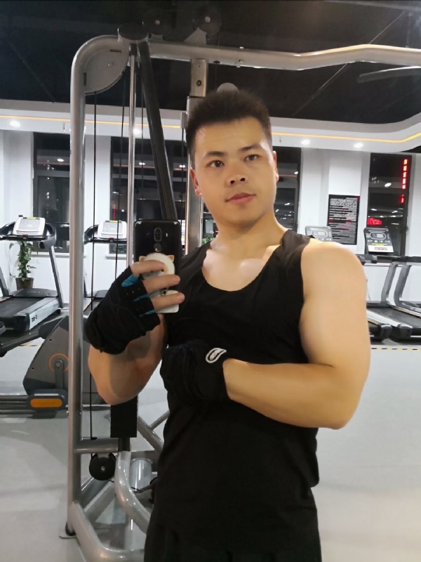 范迪塞尔的第二张照片--顺昌相亲网