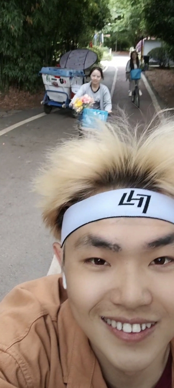 求安稳的第一张照片--顺昌相亲网