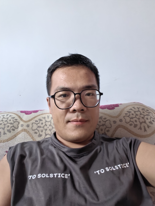 卫TF的第二张照片--顺昌相亲网