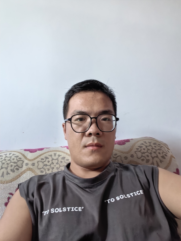 卫TF的第三张照片--顺昌相亲网
